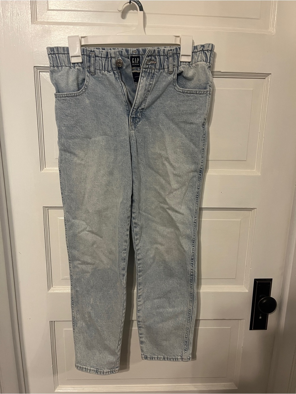 GAP Men's Light Blue Slim Straight Jeans with Elastic Waist